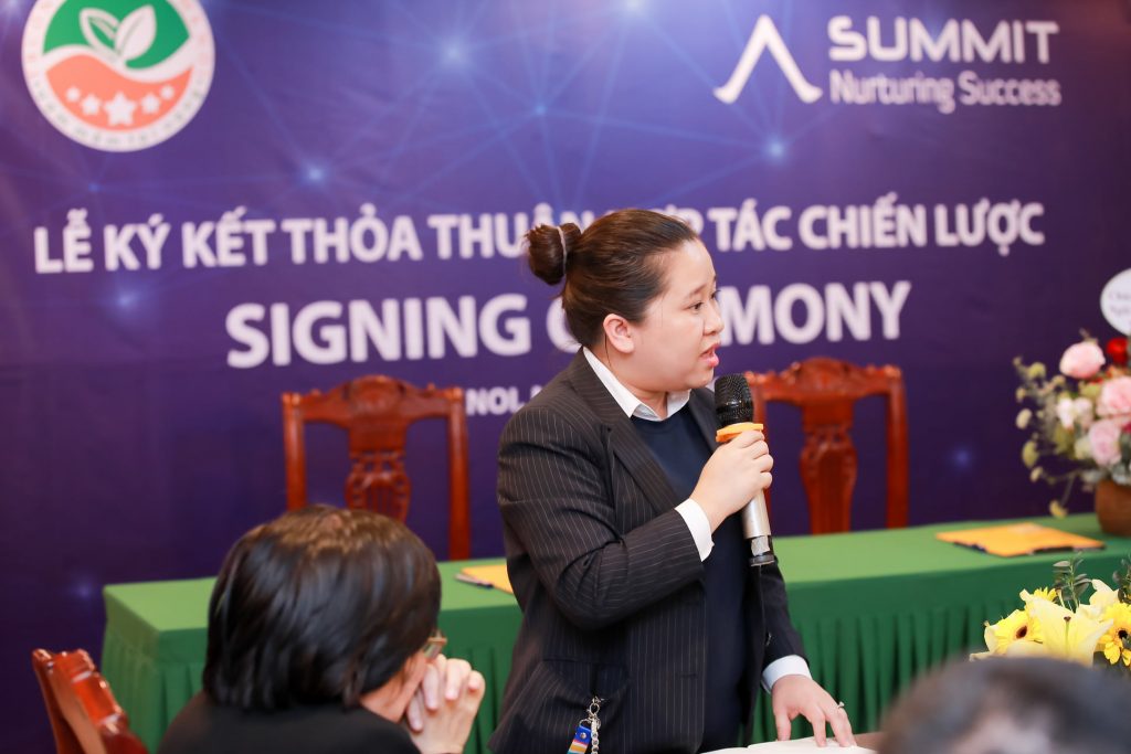 Bà Nguyễn Thị Vân Trang – Hiệu trưởng trường Liên cấp Tiểu học & THCS Ngôi Sao Hà Nội