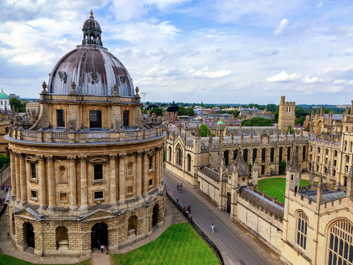 [Tin tức du học] Các bài kiểm tra tuyển sinh tại Đại học Oxford